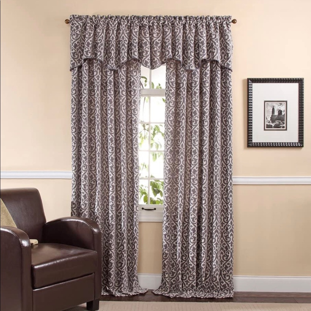 Master Curtains with Valance